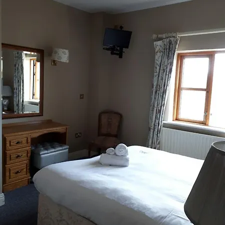 The Arch Bed & Breakfast *
